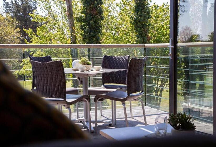 Апартаменты 3 Спальни, Les Ormes Resort