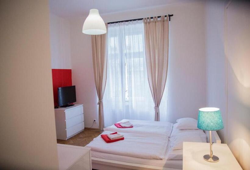 Standart Stüdyo, Budget Apartment