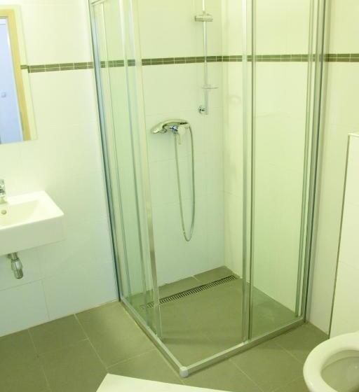 Delüks Stüdyo, Budget Apartment