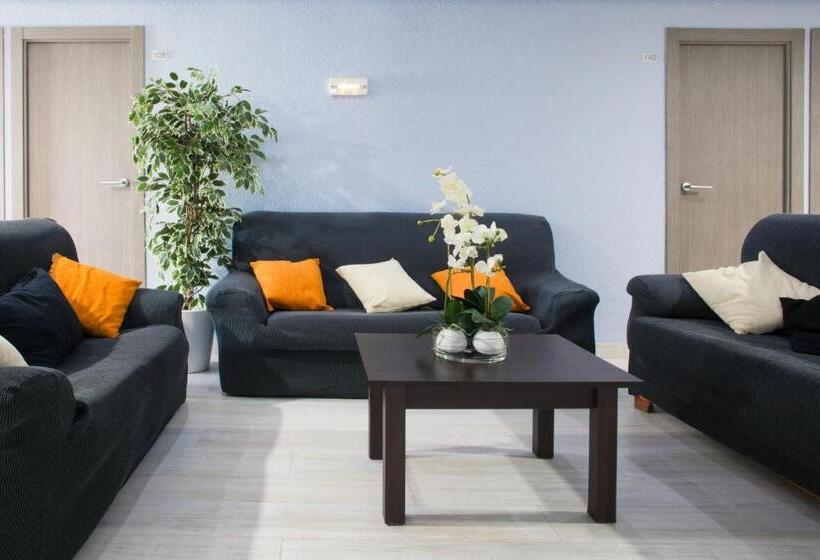 Номер Стандарт, Hostal Pardo