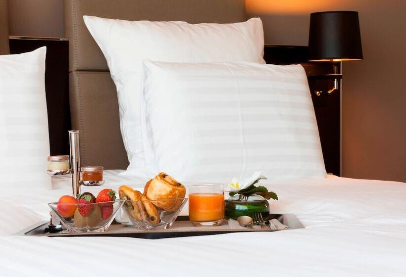 Номер Deluxe, Ac Hotel Paris Porte Maillot By Marriott