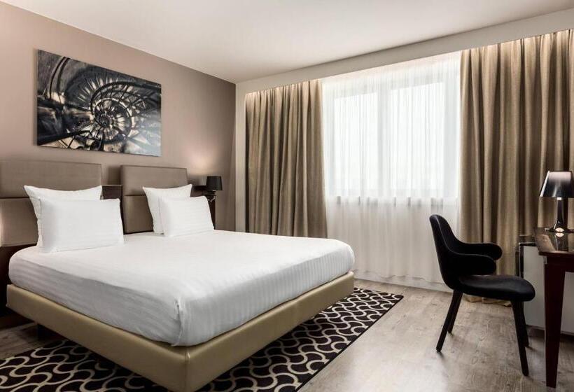 Номер Superior Вид на Город, Ac Hotel Paris Porte Maillot By Marriott