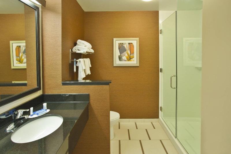 Люкс Кровать Кинг, Fairfield Inn & Suites By Marriott Jeffersonville I 71