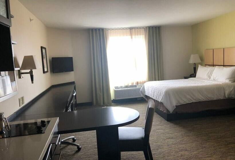 身障者適用スイートルーム, Candlewood Suites Midland, An Ihg