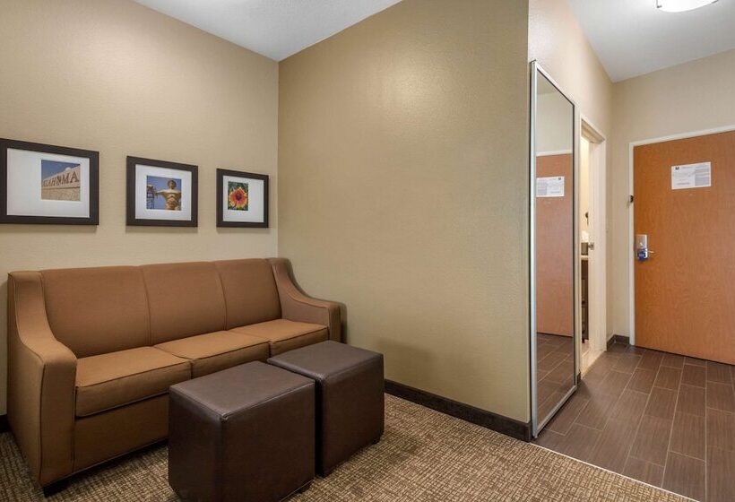 Люкс, Comfort Inn & Suites Glenpool