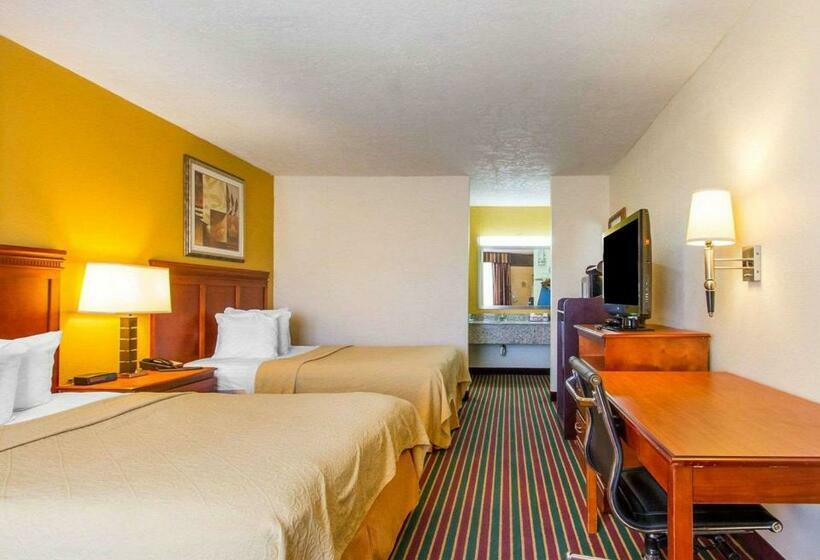 带2个双人床的标准工作室, Quality Inn Dyersburg I155