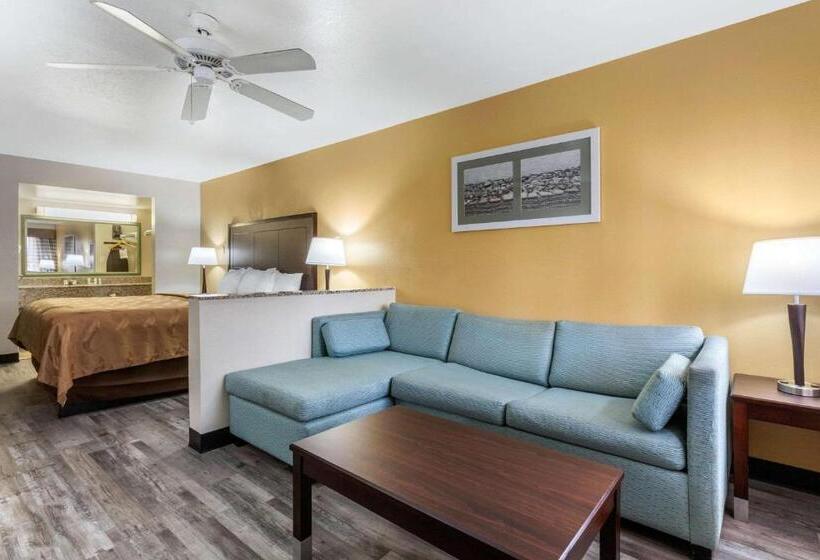 Suíte Cama King, Quality Inn & Suites Near Downtown Mesa