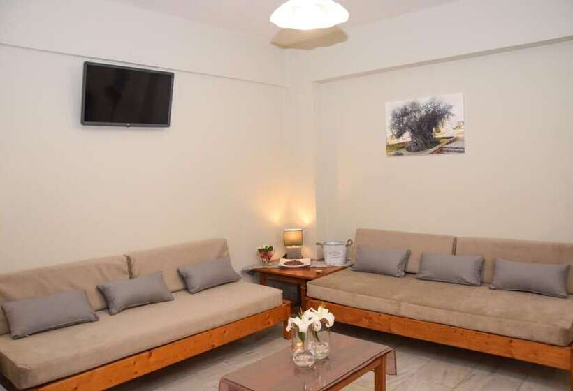 اتاق استاندارد چهارنفره با چشم‌انداز باغ, The Noverian Antama Organic Beach Resort Chania