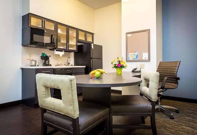 سوئیت برای معلولان, Candlewood Suites Sidney, An Ihg