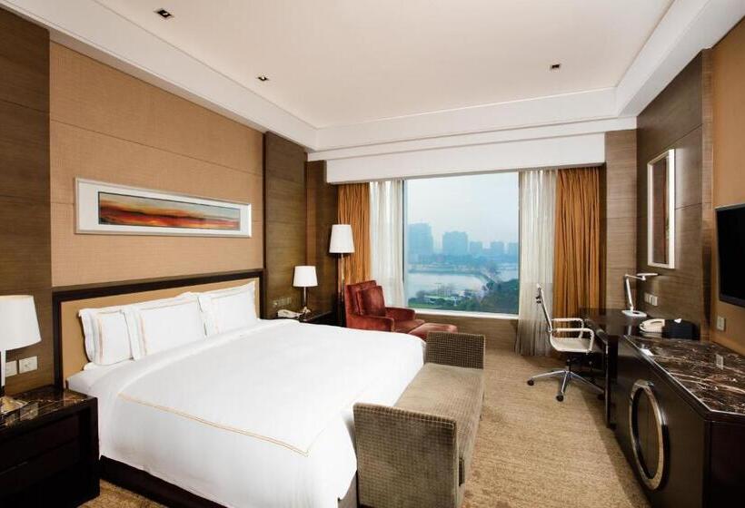 带大床的标准间, Crowne Plaza Nanjing Jiangning, An Ihg