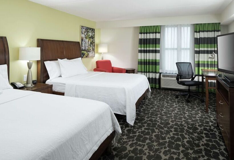 스탠다드 룸 더블 침대 2개, Hilton Garden Inn Charleston Waterfront/downtown
