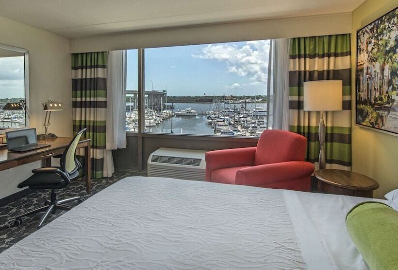 전망 스탠다드 룸 더블 침대, Hilton Garden Inn Charleston Waterfront/downtown