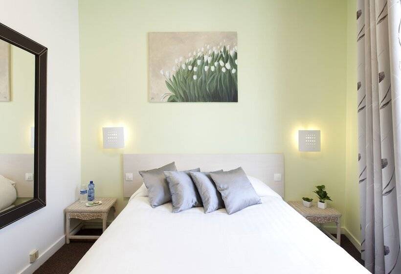Номер Стандарт, Logis Hôtel Duquesne