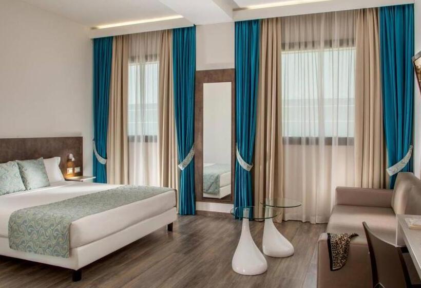 Номер Deluxe, Phi Hotel Milano