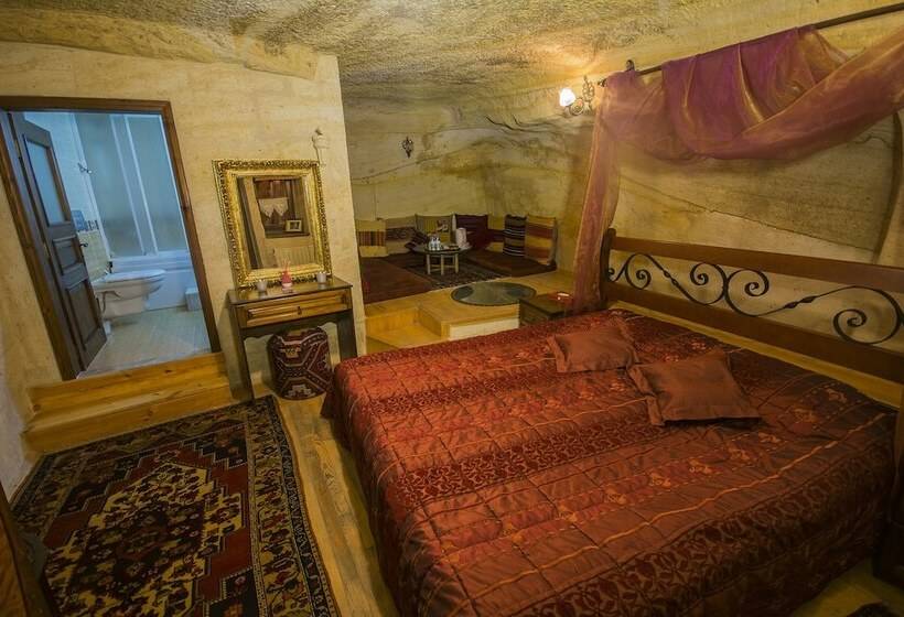 Номер Стандарт Трехместный, Assiana Cave