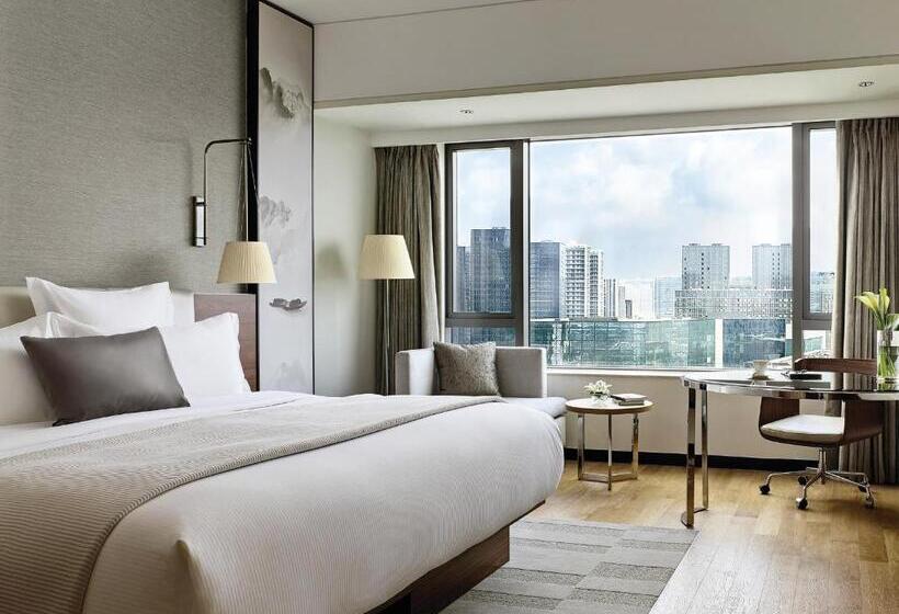 سوییت جونیور, Langham Place Ningbo Culture Plaza