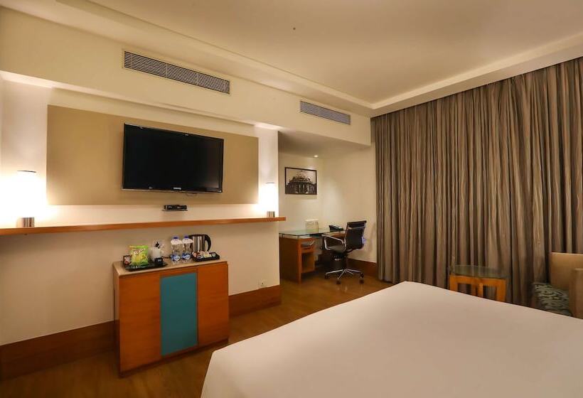 Номер Deluxe, Radisson Blu Hotel Chennai City Centre