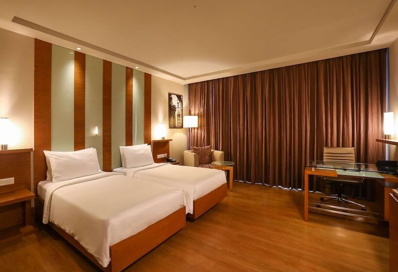 Номер Superior, Radisson Blu Hotel Chennai City Centre