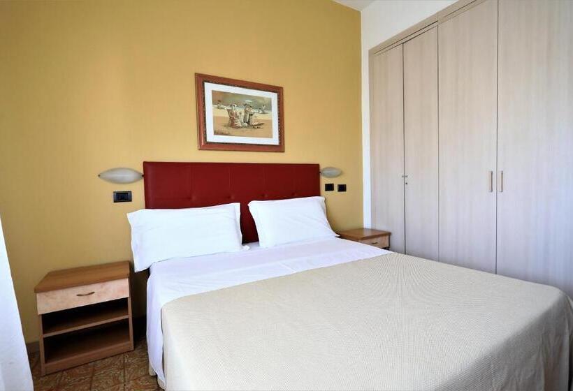 Номер Стандарт, Residence & Suites