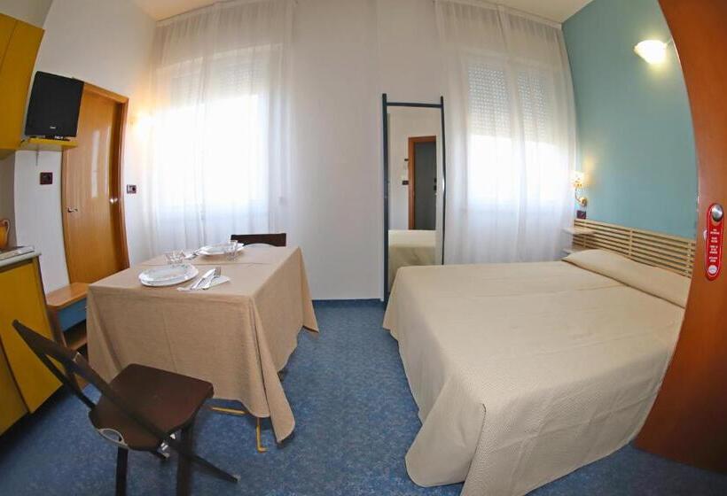 Студия Стандарт, Residence & Suites