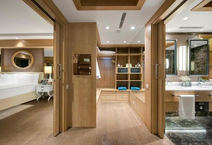 套房配有游泳池, Regnum Carya
