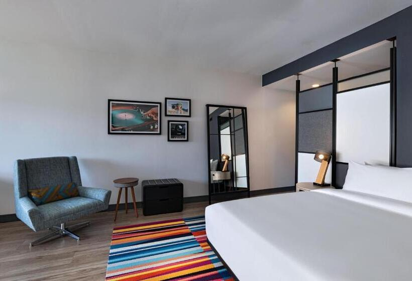 جناح سرير كينج, Aloft Austin Southwest