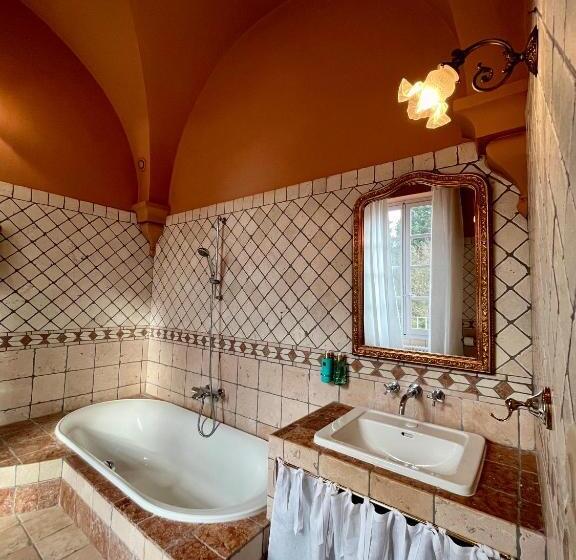 Номер Deluxe Кровать Кинг, Chateau De Roquelune