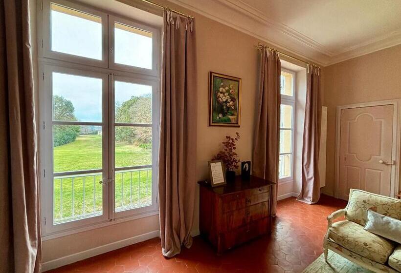 Quarto Deluxe Cama King, Chateau De Roquelune