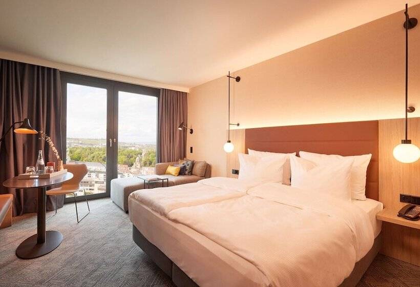 استودیوی استاندارد, Adina Apartment Hotel Stuttgart