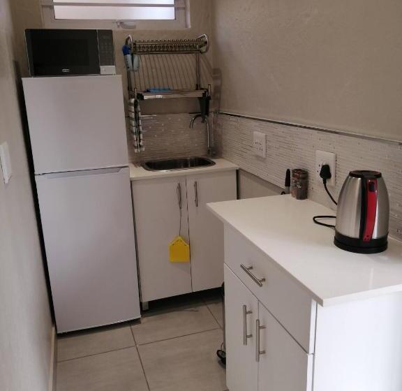 Quarto Estandar, 394onemus