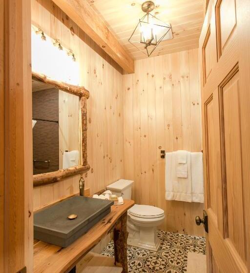 스위트, Coblentz Country Lodge By Amish Country Lodging