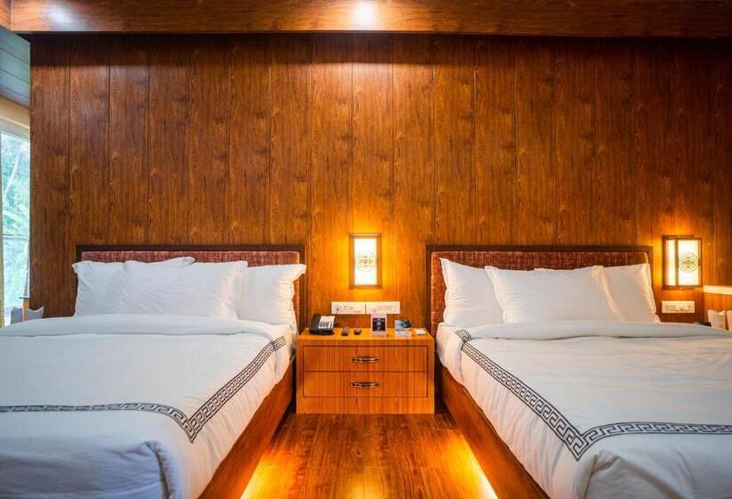 Family Suite, Mansha Palace