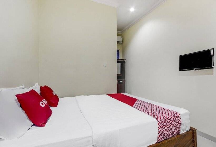 Номер Стандарт, Oyo 90927 Homestay Tentrem 2