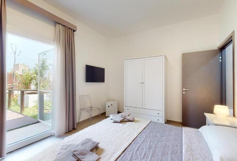 اتاق استاندارد چهارنفره با چشم‌انداز باغ, Villa Aries   Rural Chic Experience