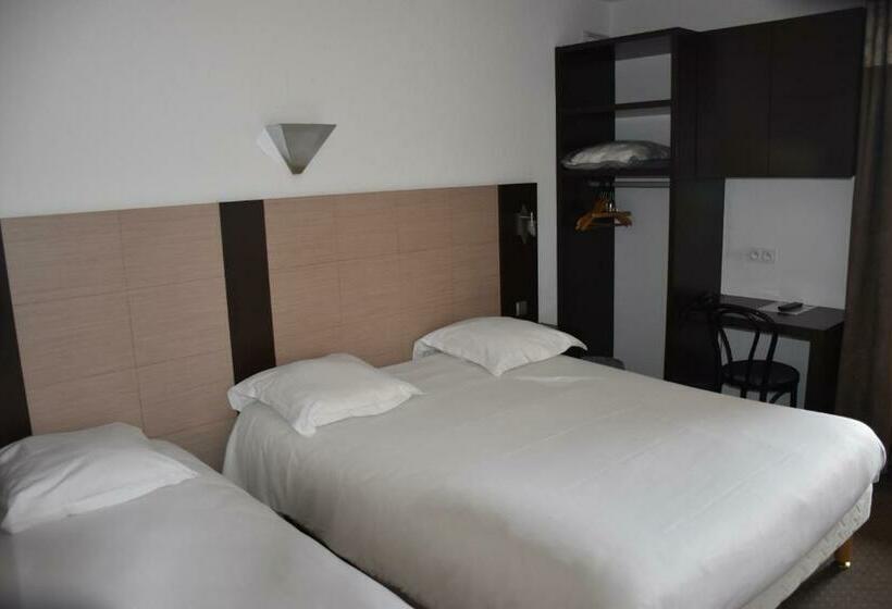 스탠다드 트리플 룸, Adonis Arc Hotel Aix