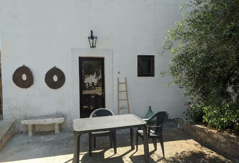 غرفة قياسية رباعية, Masseria Vagone