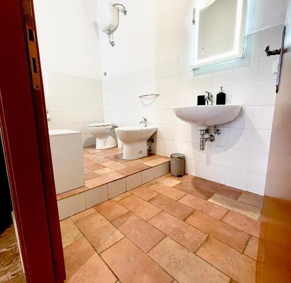 اتاق استاندارد, Il Barbero Apartment
