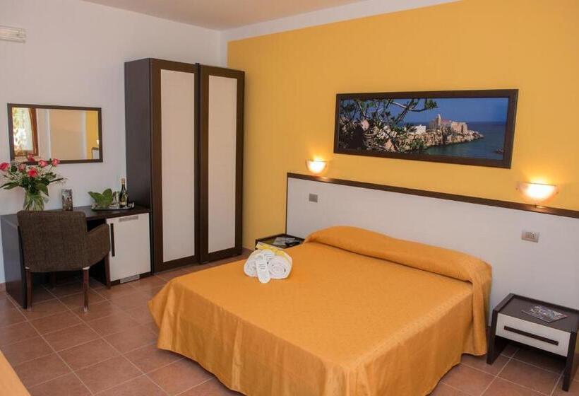 غرفة كومفورت ثلاثية, Villa Fenice Bed & Breakfast