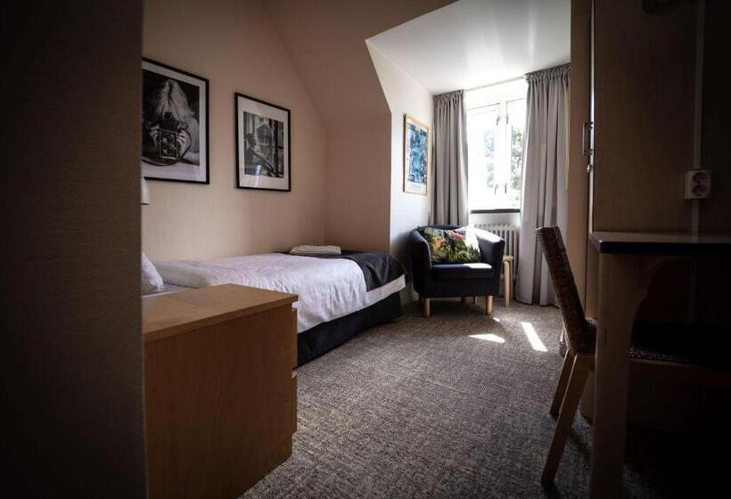 اتاق استاندارد یک نفره, Miatorp Hotell