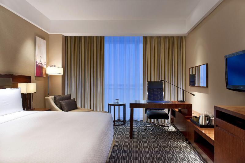 Номер Клуб Кровать Кинг, Four Points By Sheraton Taicang