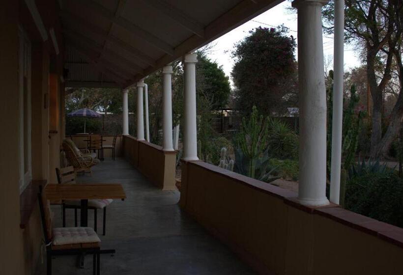 Quarto Estandar, Bisibee Guest House