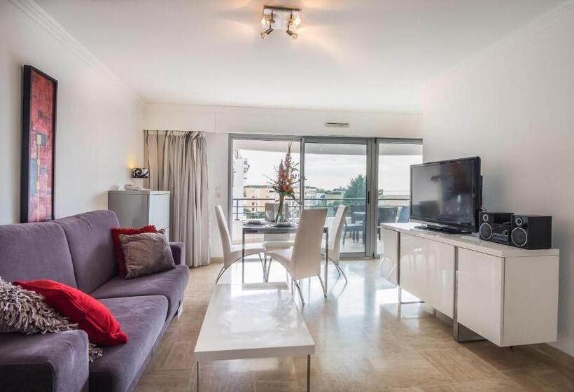 Apartament 1 Dormitori Vista Piscina, Nemea Appart Hotel Le Lido Cagnes Sur Mer