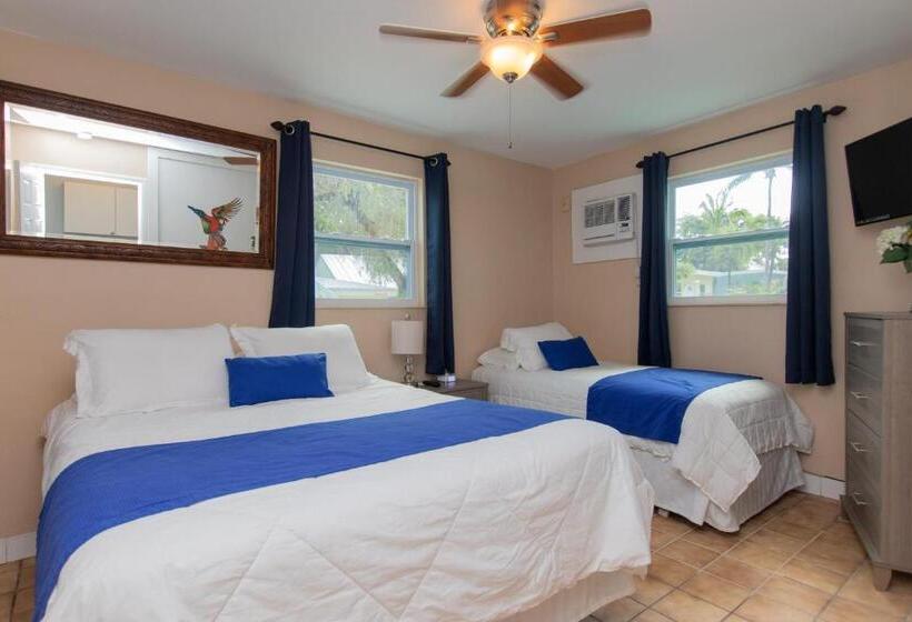 Люкс, Sunset Cove Beach Resort