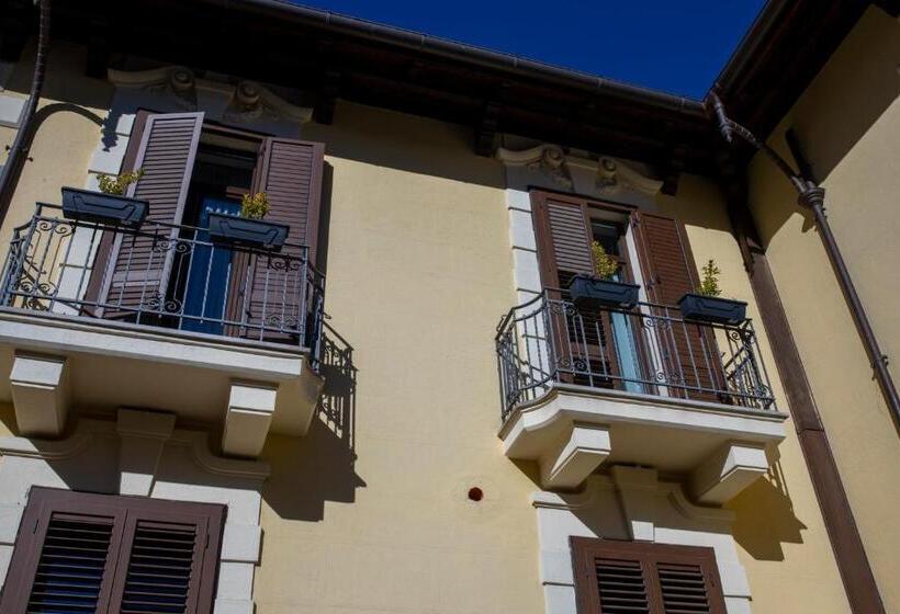 اتاق استاندارد با وان آب گرم, Il Palazzo   Luxury Home & Event