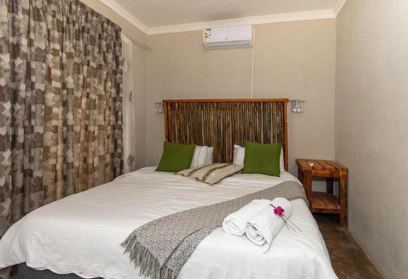 Номер Стандарт Вид на Сад, Woodpeckers Guest House