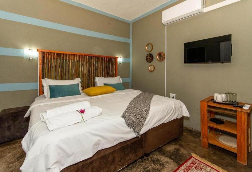 Family Suite, Woodpeckers Guest House