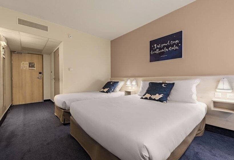 Номер Стандарт Трехместный, Ace Hôtel Clermont Ferrand La Pardieu