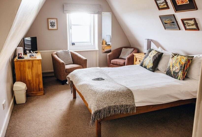 Номер Стандарт Вид на Море, Lamlash Bay
