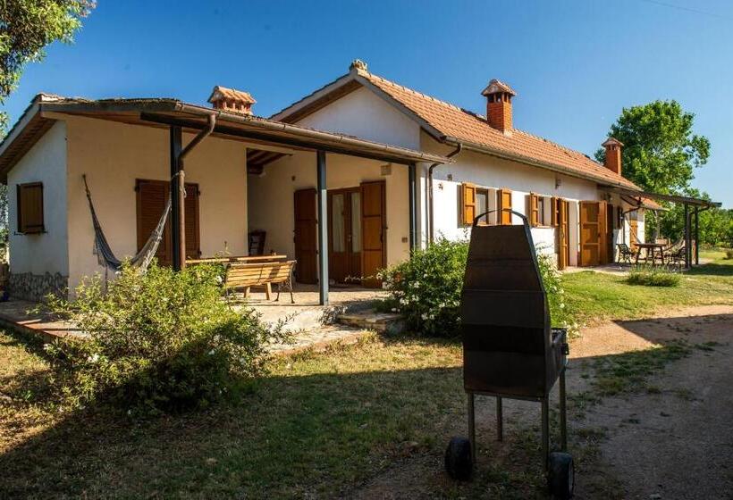 منزل غرفة نوم واحدة, Agriturismo Fontetrilla