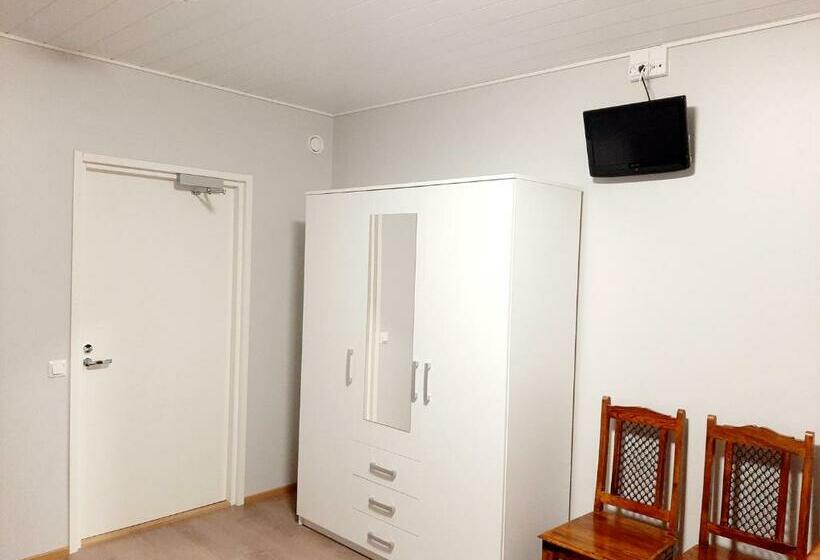 Номер Стандарт Совместная Ванная, Center Hostel Kaatrahovi